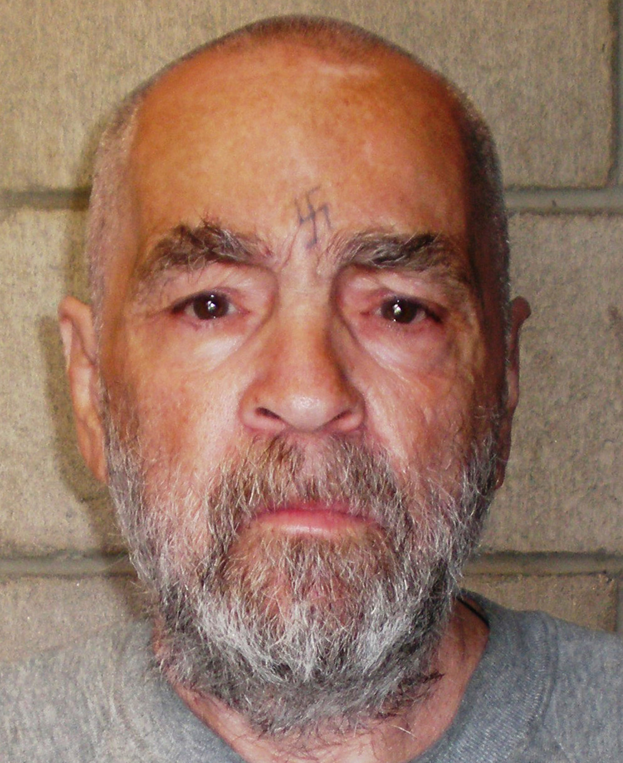 Idős Charles Manson - évtizedek börtönben