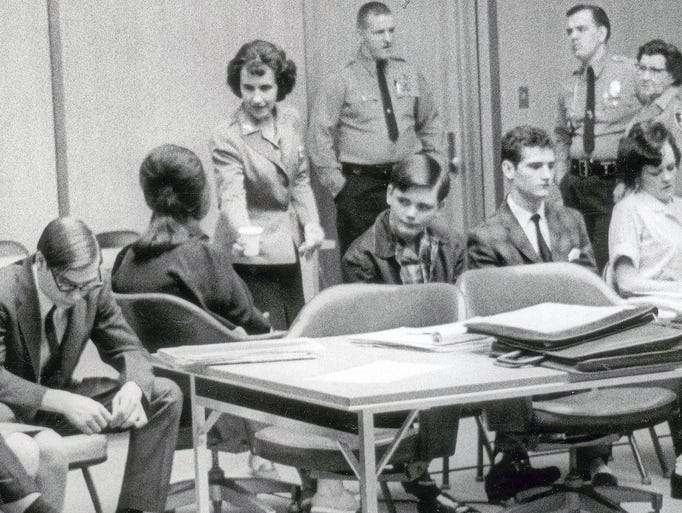 Baniszewski per vádlottak 1966 Indiana gyermekbántalmazási ügy tárgyalás